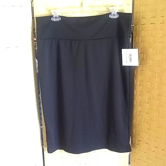 LuLaRoe Cassie Midi Skirt Size 2XL